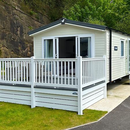 Hobbit - Holiday Lodge Лонгридж Экстерьер фото